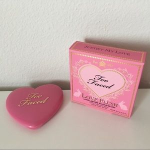 Blush Too Faced BNIB
